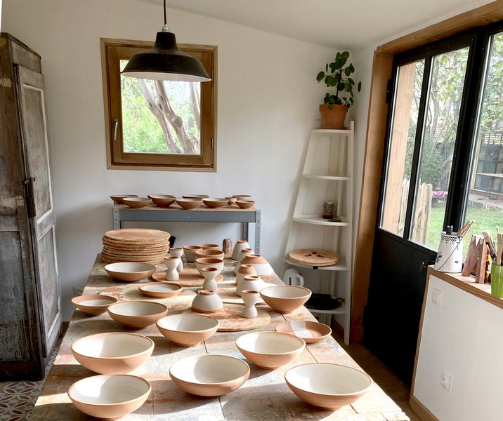 Intérieur atelier Marthe Rose céramique à Céret